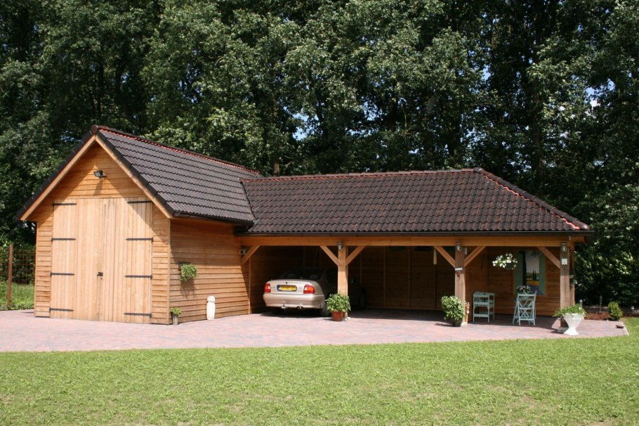 Хозблок с гаражом