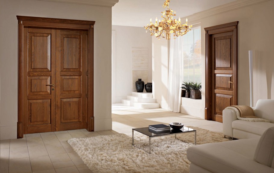 Двери массив в интерьере