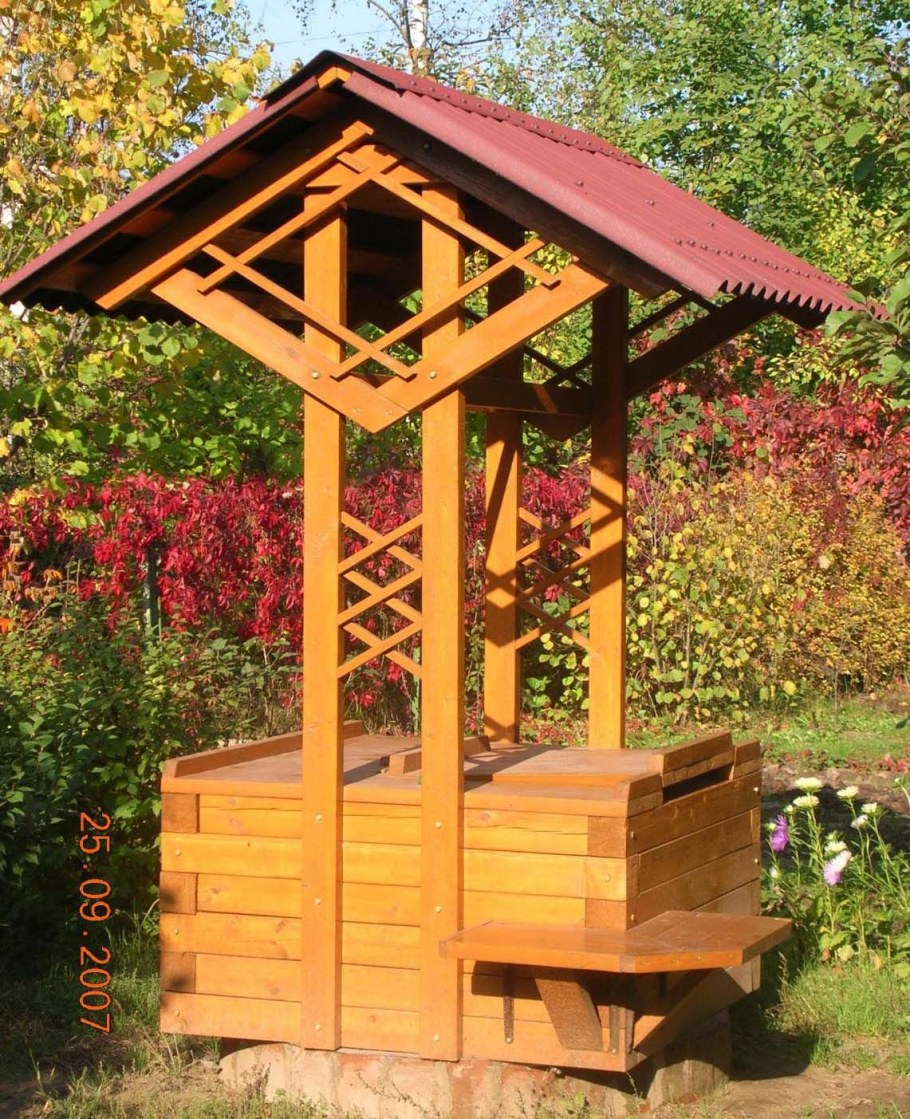 Красивые домики для колодцев