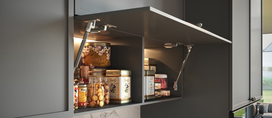 Фотографии в лифте