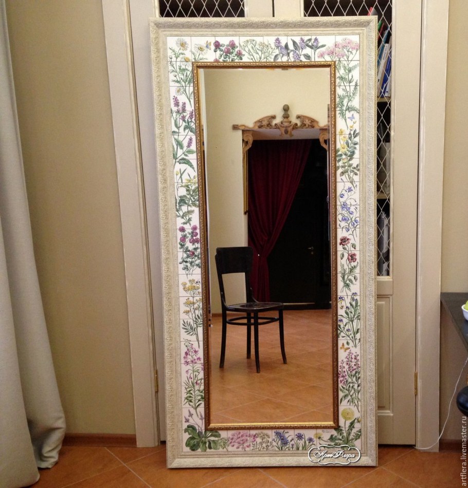 Расписные рамы для зеркал