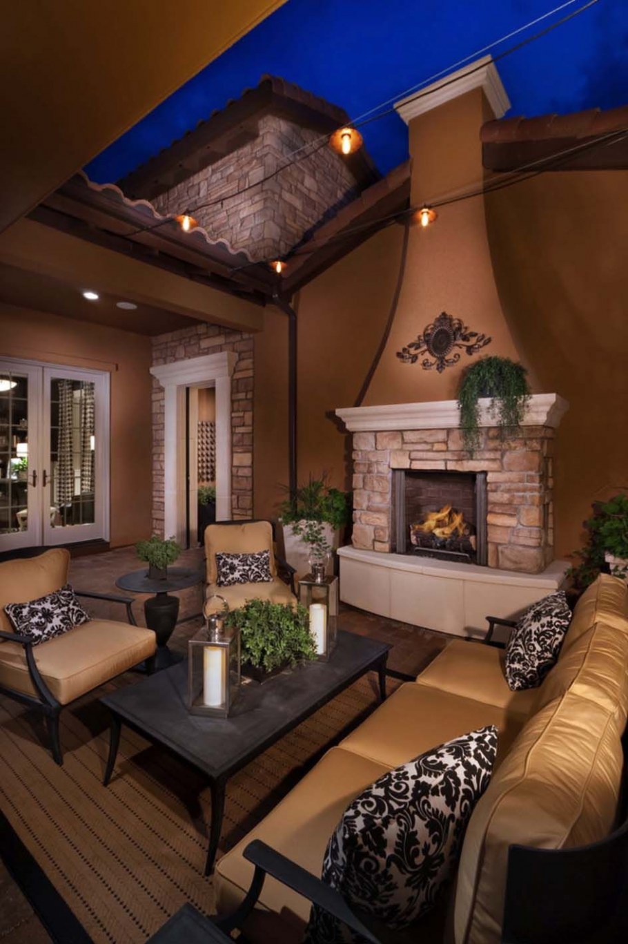 Красивая гостиная на даче