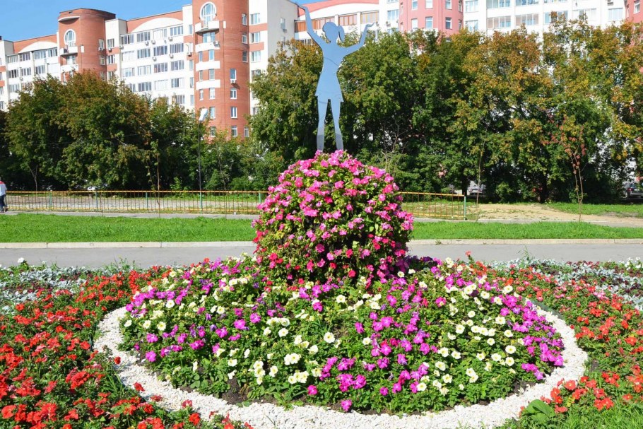Клумбы Нижнего Тагила