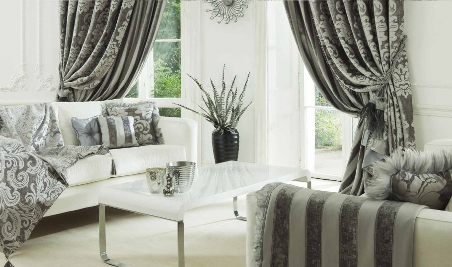 Итальянские шторы в интерьере гостиной