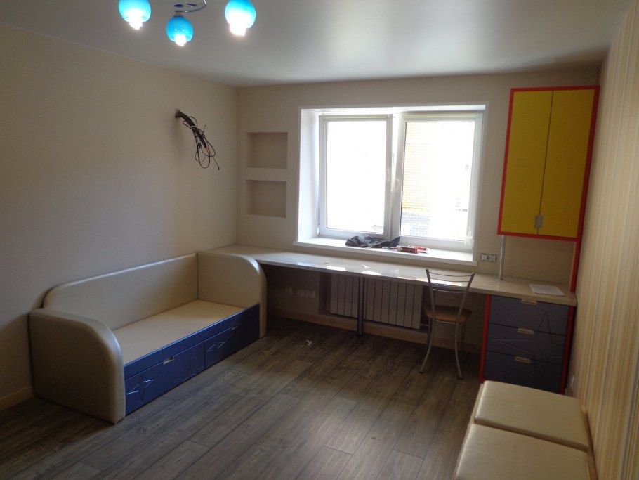 Мебель для двух школьников в одной комнате