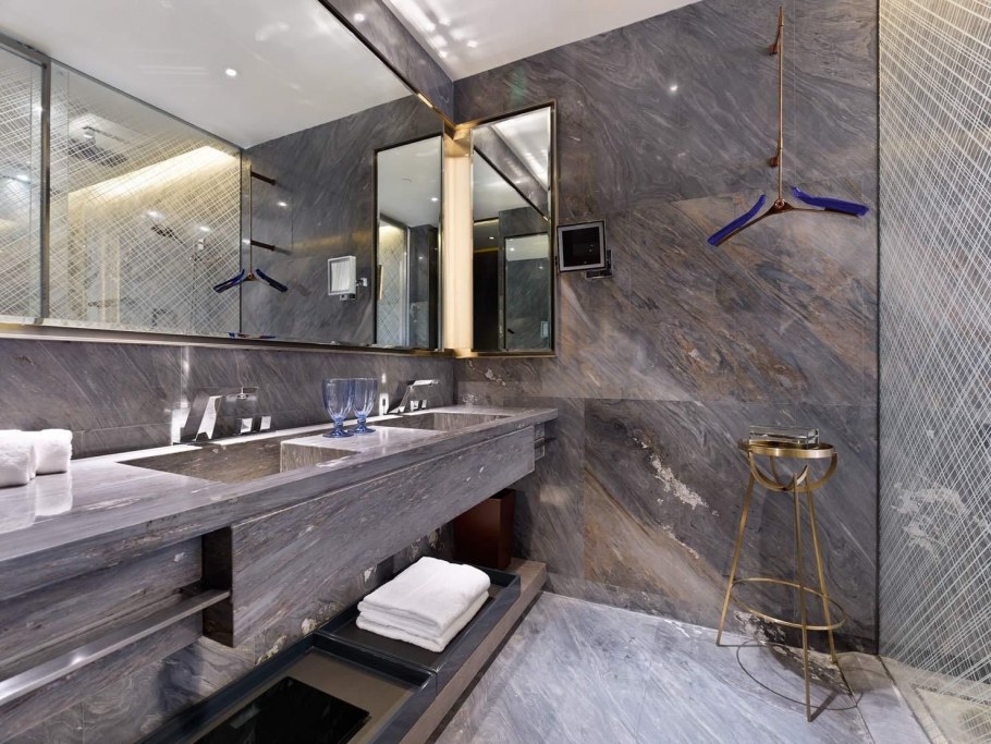 Современная ванная комната мрамор