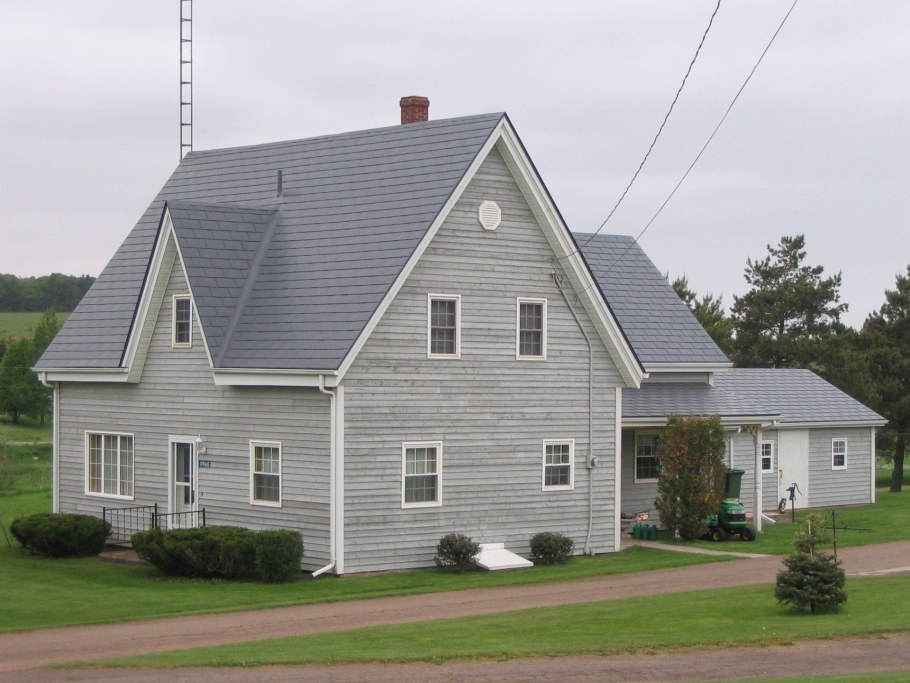 Светло серая крыша