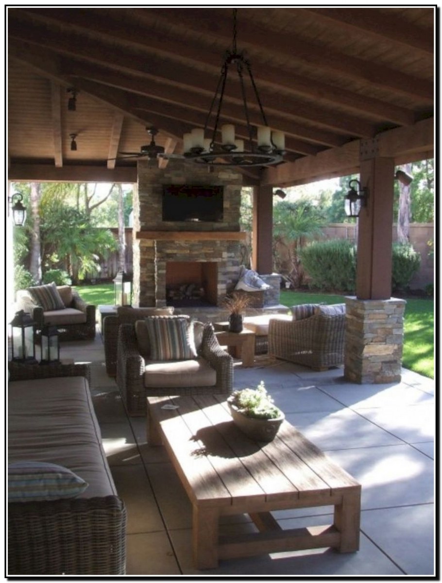 Беседка с мангалом пристроенная к дому