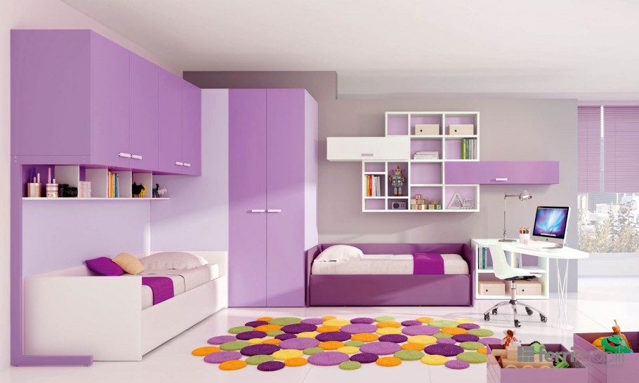 Детская мебель фиолетового цвета
