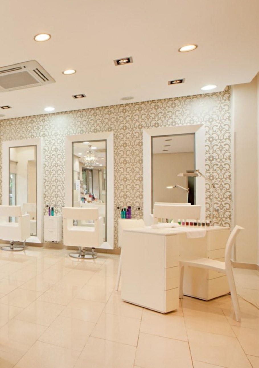 Салон красоты в бежевых тонах