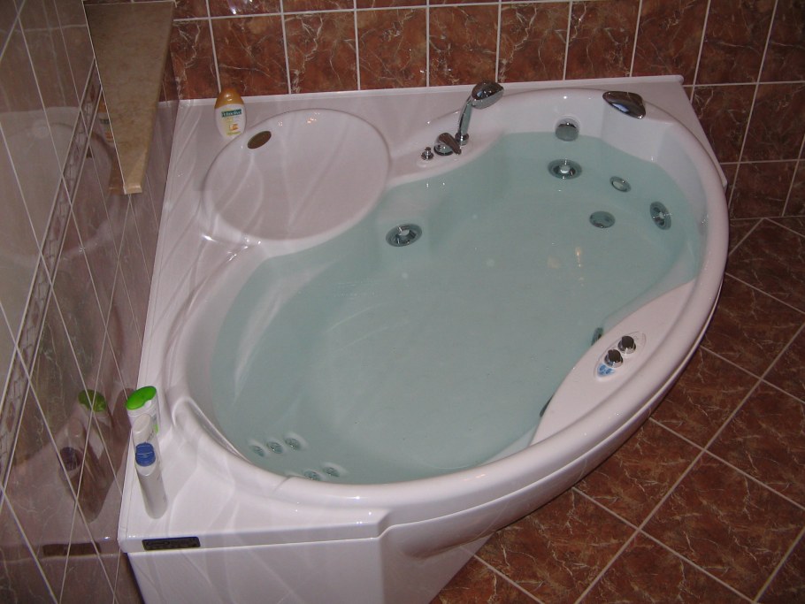 Ванна Jacuzzi Celtia 150x150