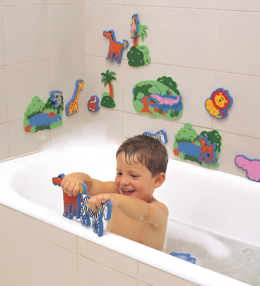 Детишки в ванной