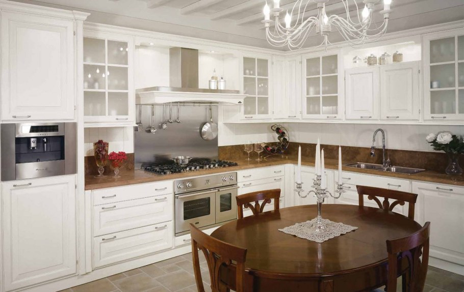 Кухни Неоклассика светлые