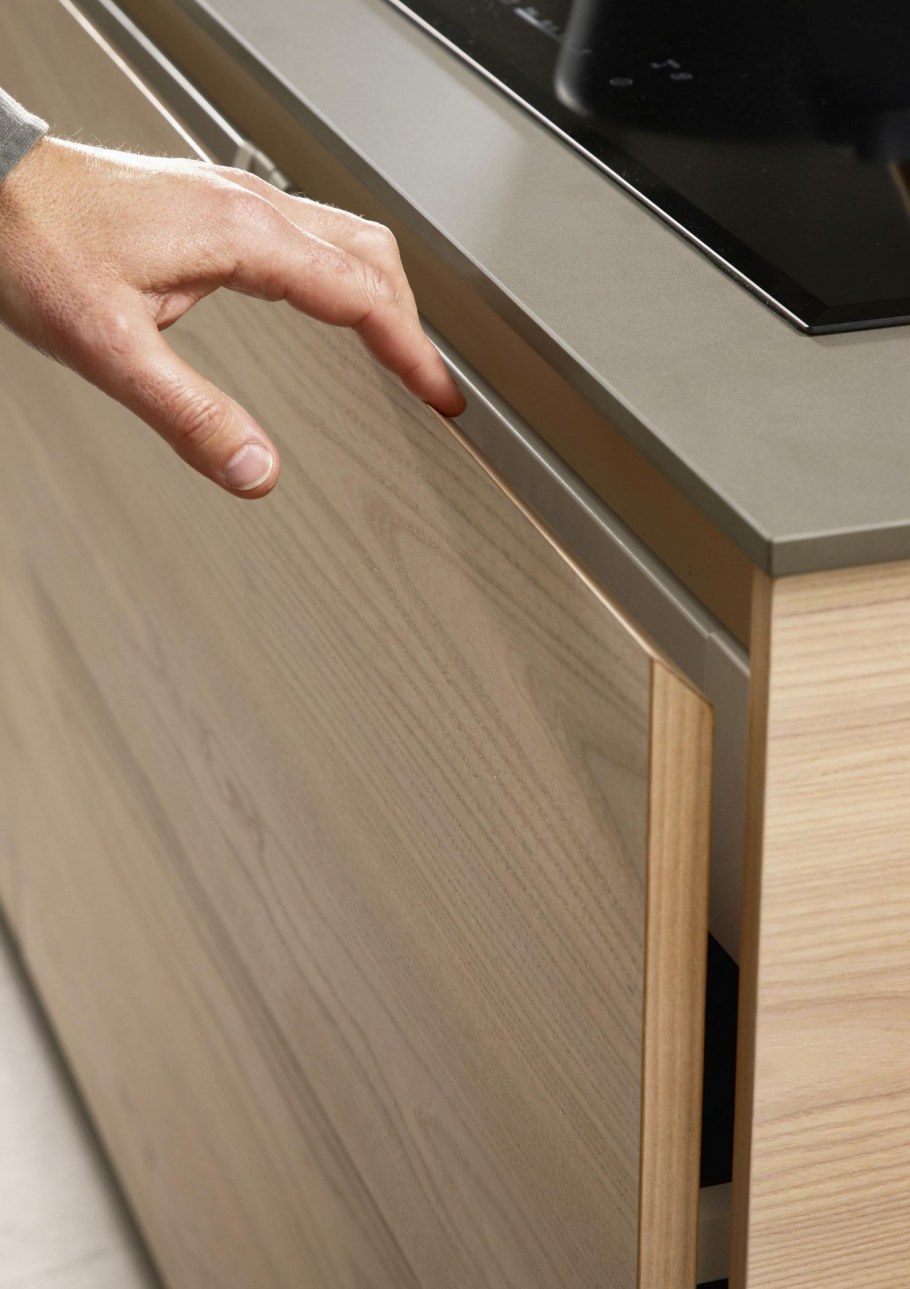 Интегрированная ручка шпон 45