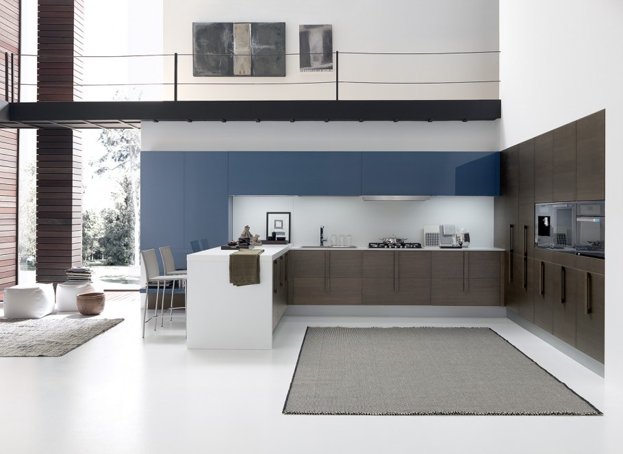 Синяя кухня в стиле Модерн