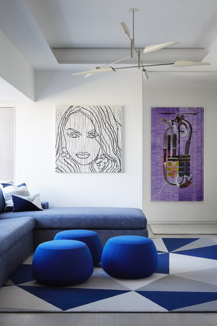 Интерьер маленькой комнаты в стиле арт