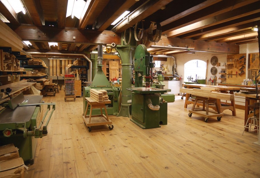 Столярные мастерские в школе