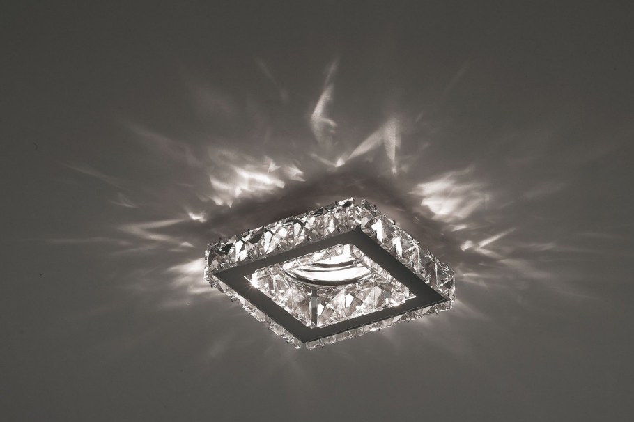 Встраиваемый светильник Novotech Neviera