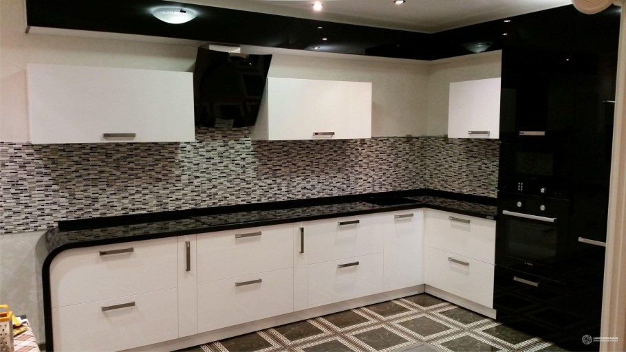 Ледяная Искра черная столешница Скиф