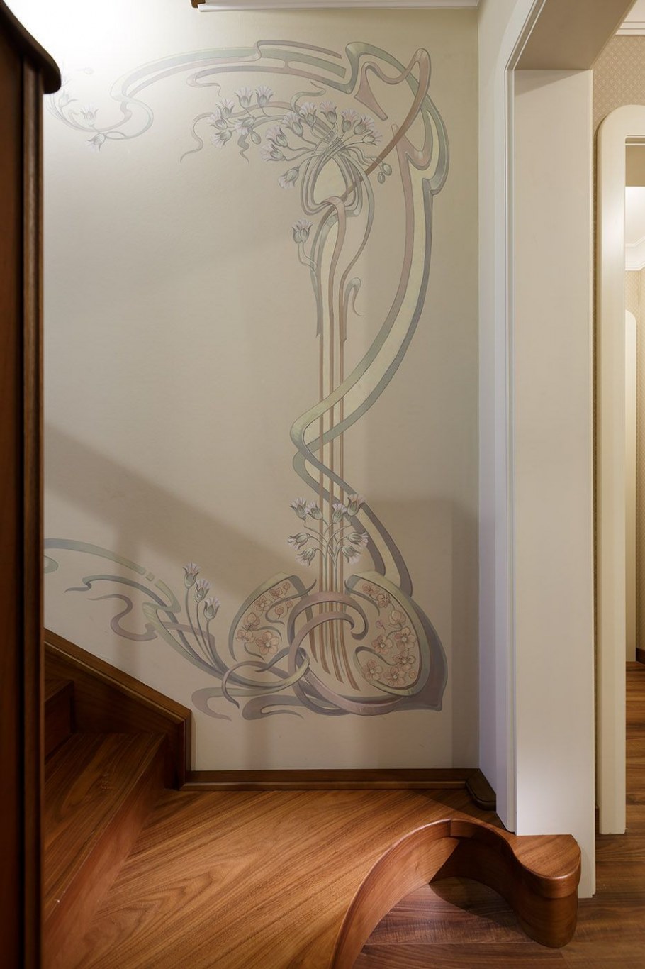 Фрески в стиле арт деко и Модерн