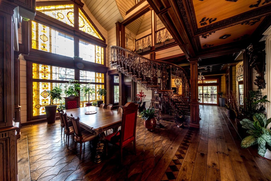 Гостиная в стиле русской усадьбы