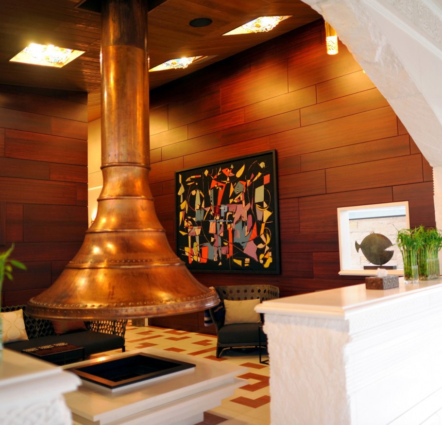 Камин из меди