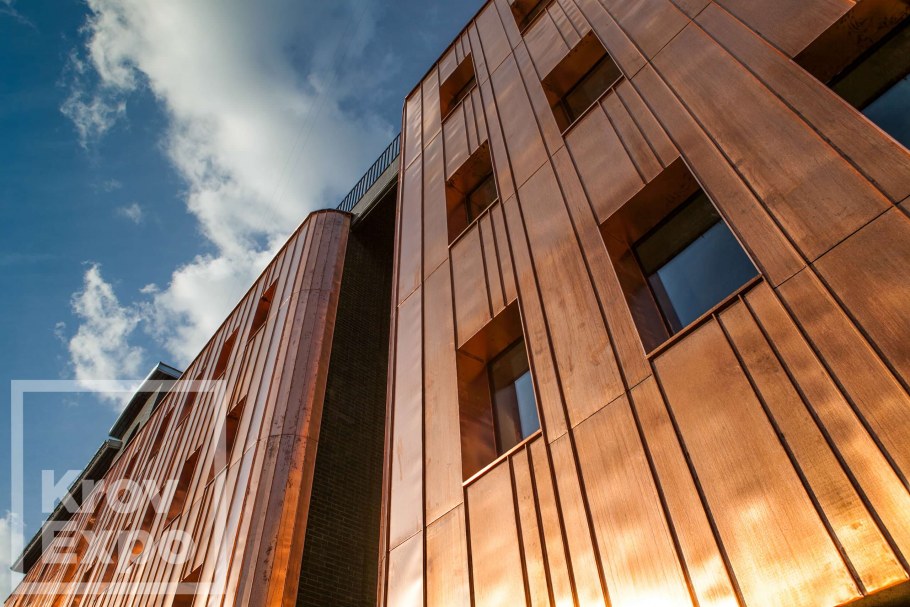 Патинированная медь фасад