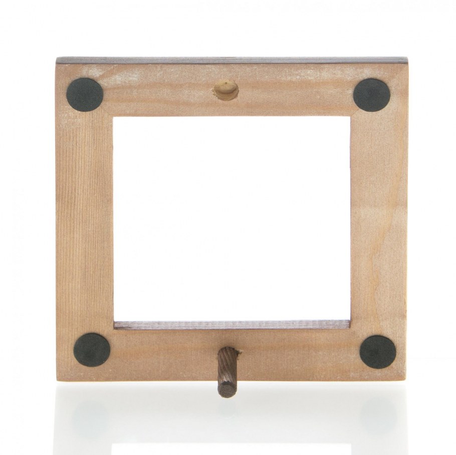 С подставкой для дерево рамка