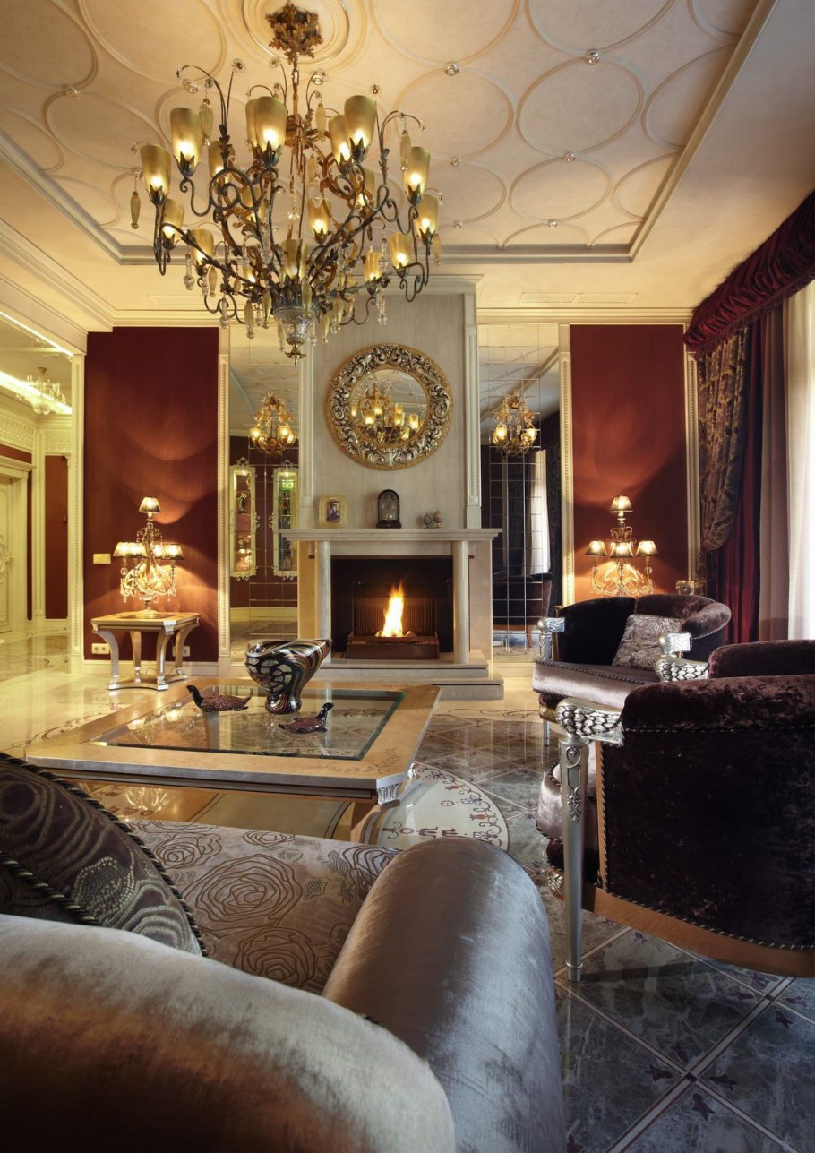 Камин в классическом интерьере