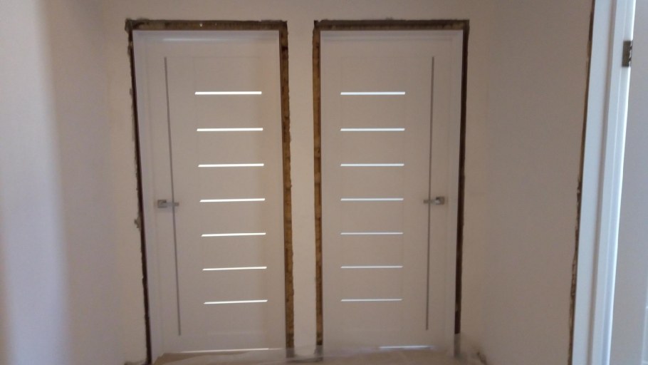 Сдвижная дверь в кладовку