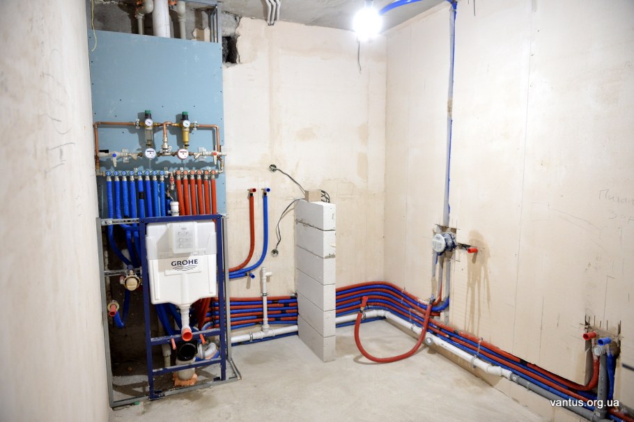 Коллекторная разводка труб водоснабжения