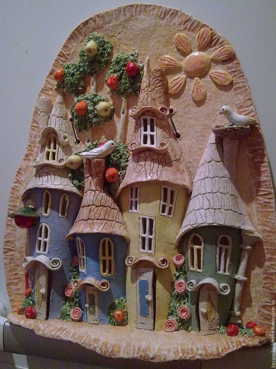 Объемное панно домики