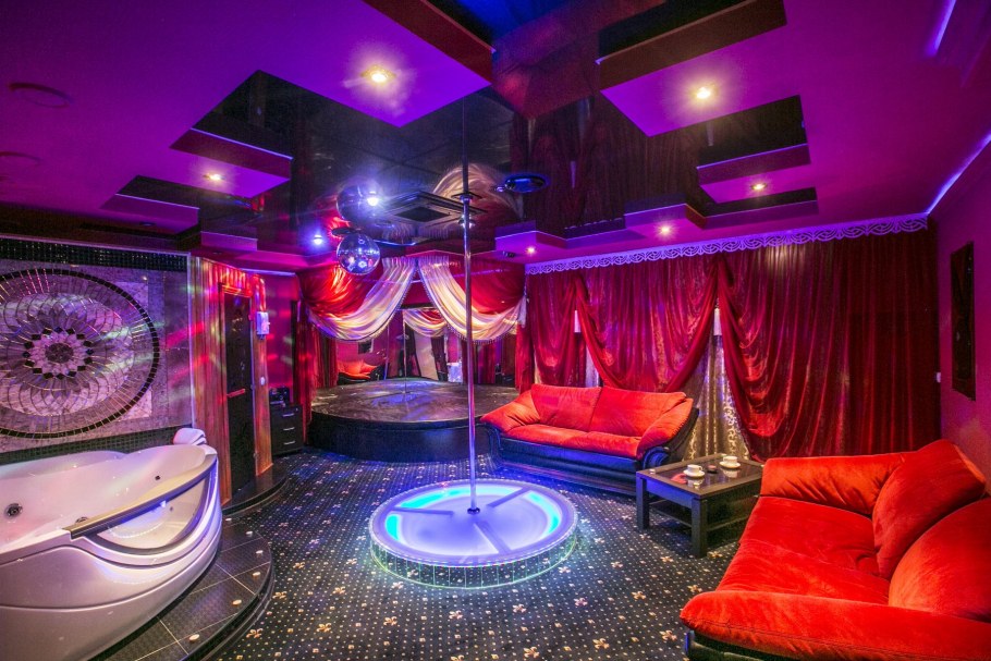 Массажный салон для мужчин интерьер