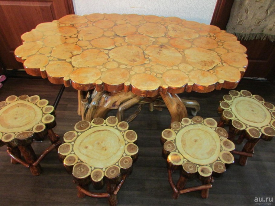 Деревянная мельница для сада