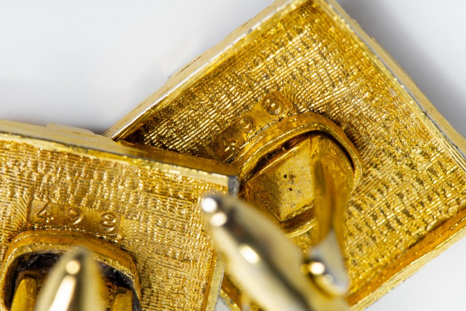 Лепнина из пенопласта на стену