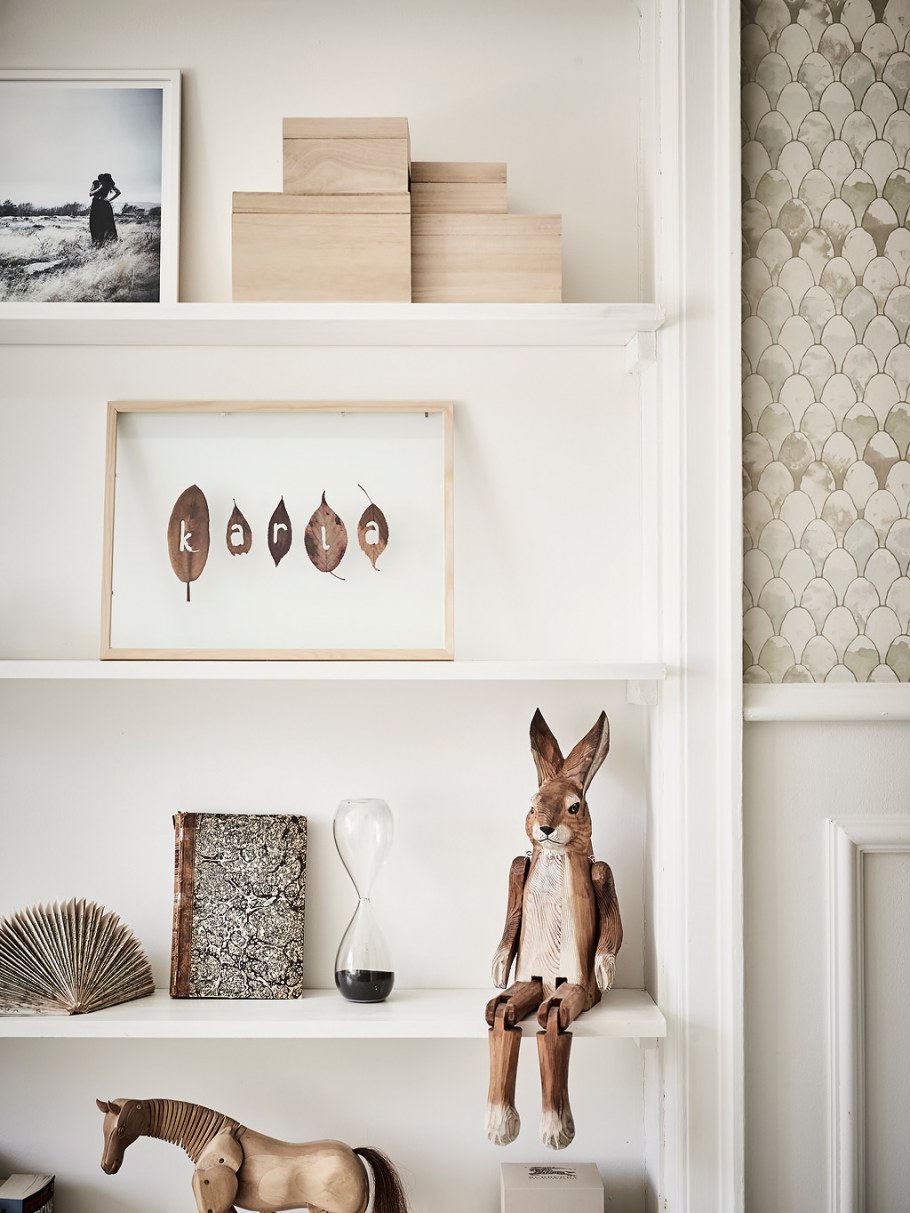 Полки в скандинавском стиле