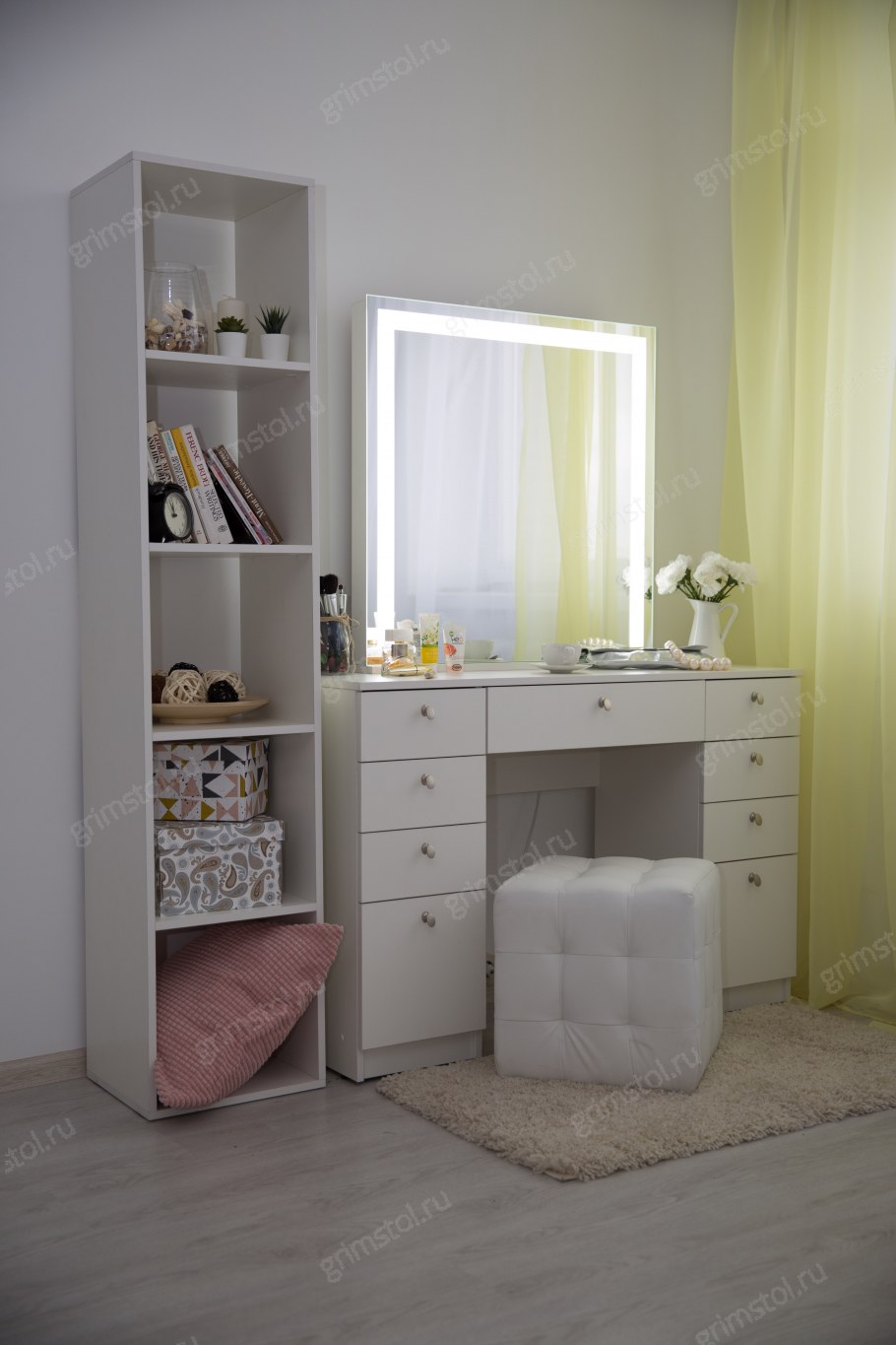 Гримерный стол Амели