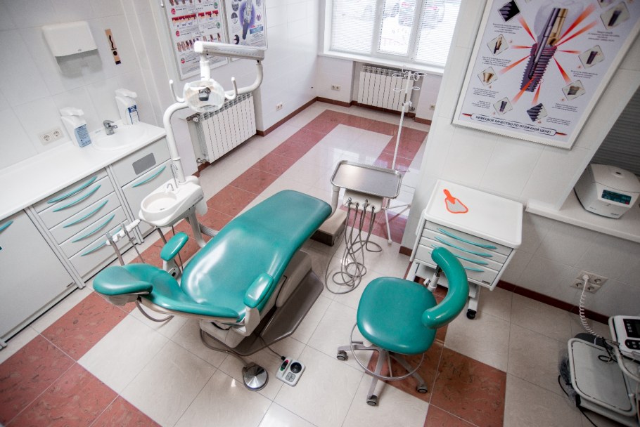 Стоматологическая клиника Чусовой Ленина