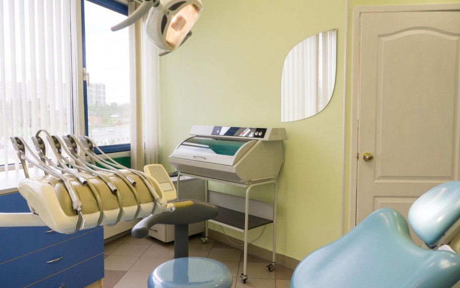 Стоматология доктора Жукова на Алексеевской