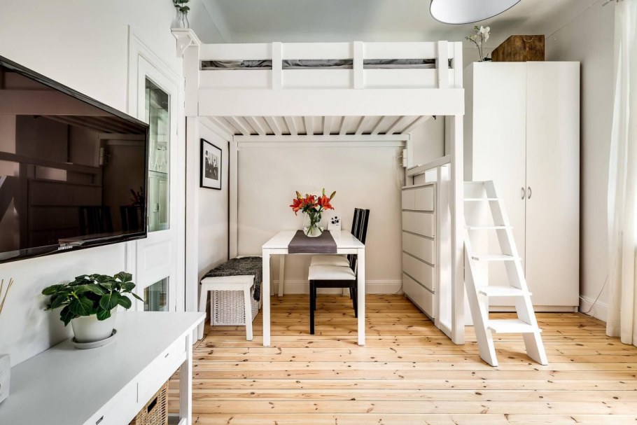 Антресольный второй ярус