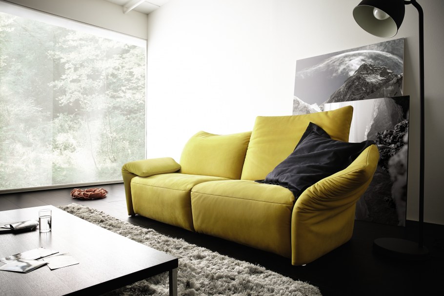 Гостиная в желтом стиле