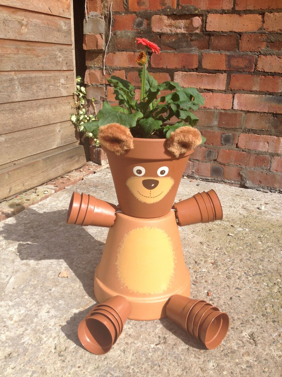 Пирамида из горшков