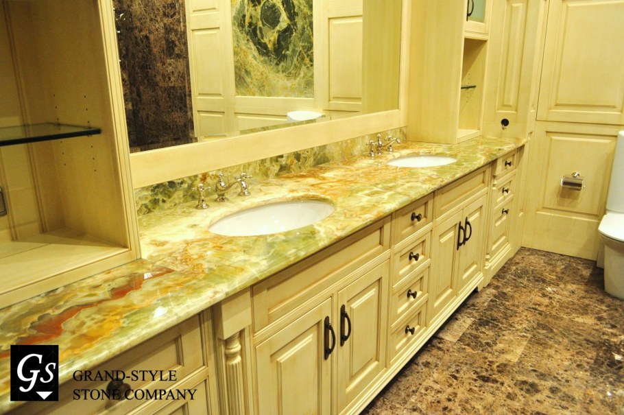 Столешница из искусственного камня Оникс