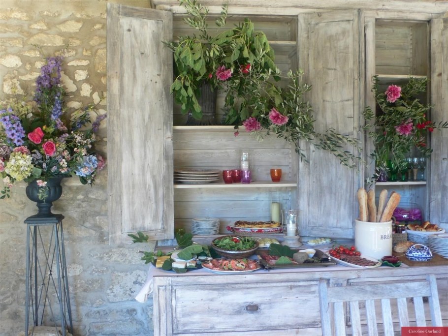 Комната на даче в стиле Прованс