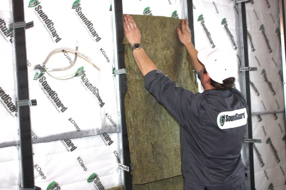 Звукоизоляционный мат SOUNDGUARD ковер 1500x5000x15