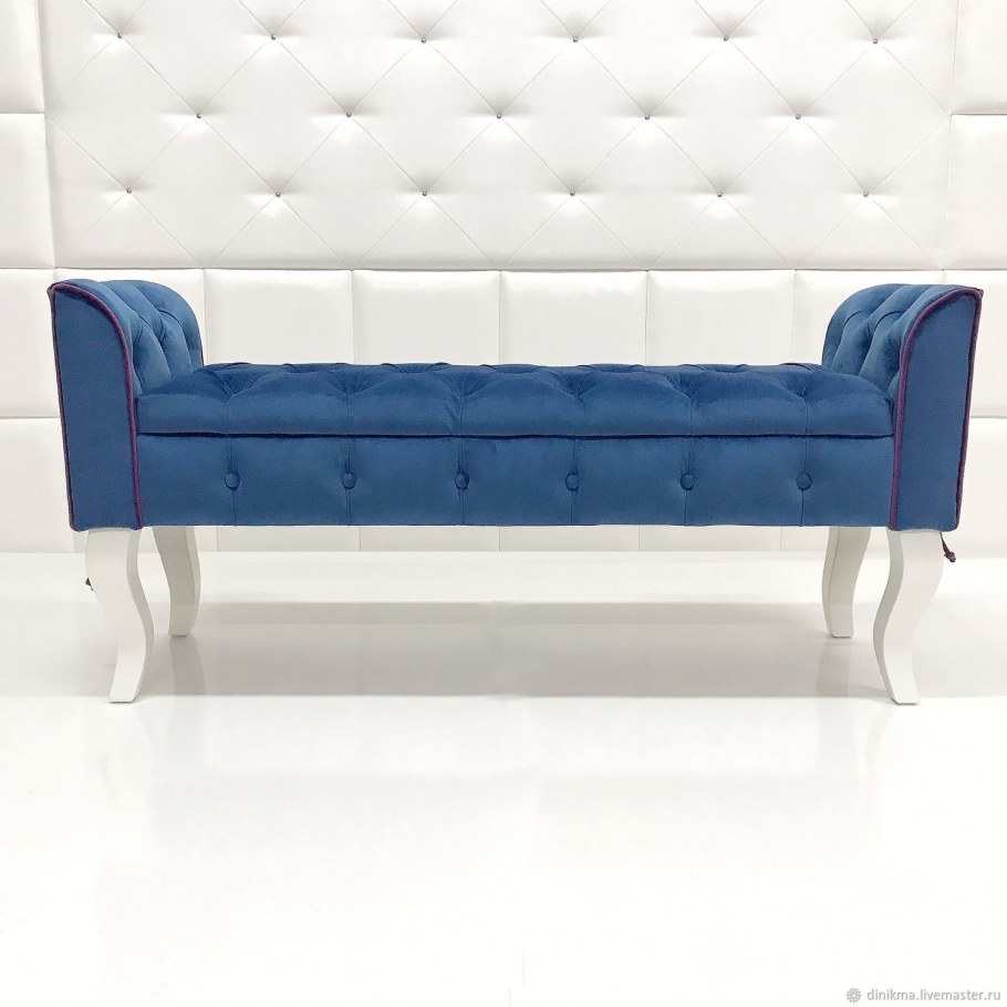 Пуф Эмма с каретной стяжкой p05-68