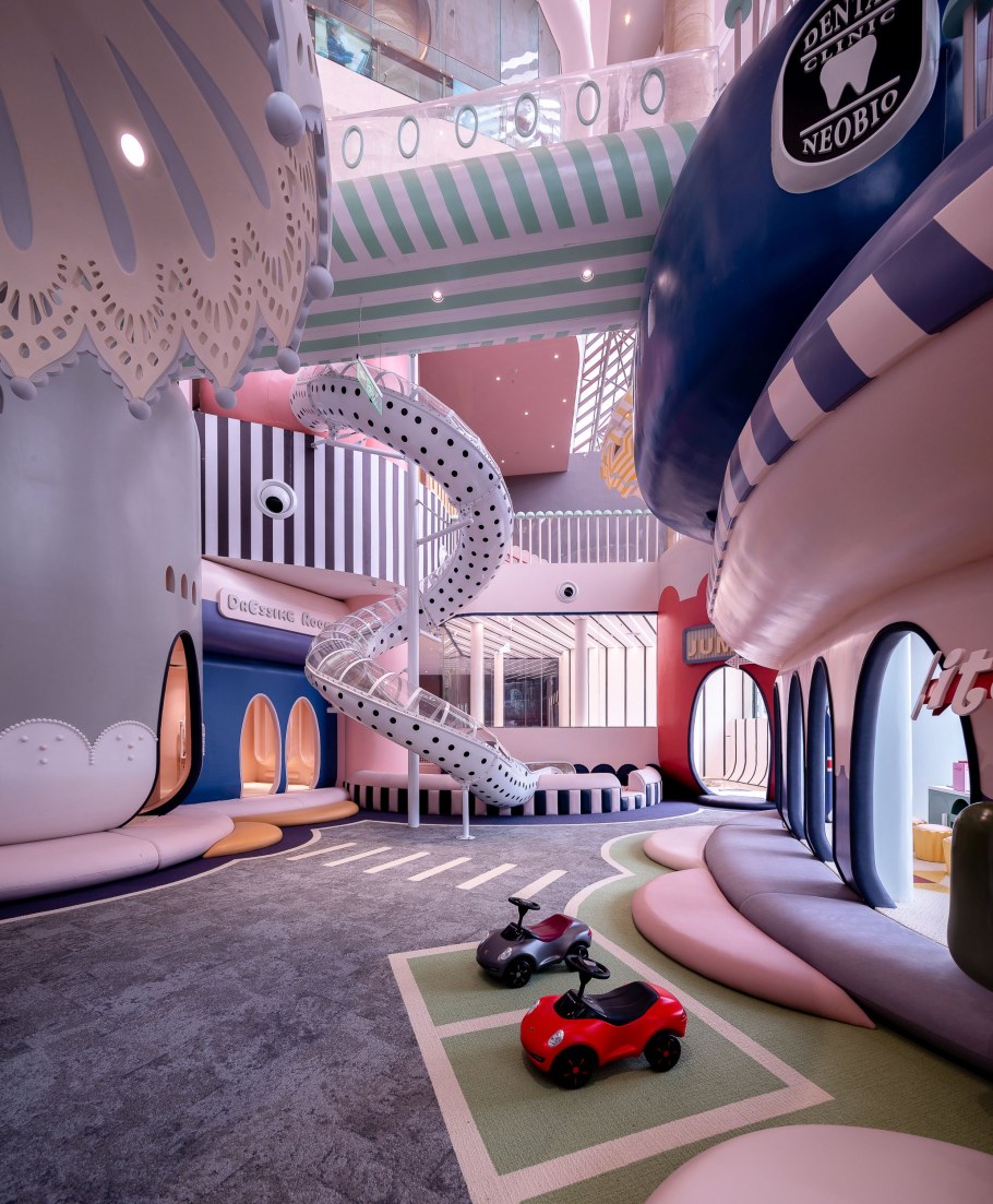 Самая крутая детская игровая