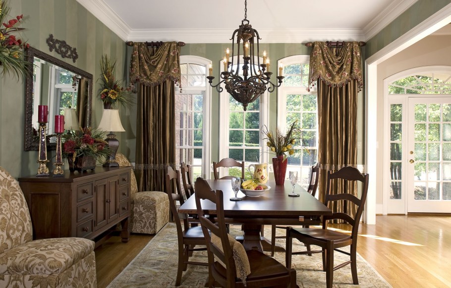 Шторы в английском стиле