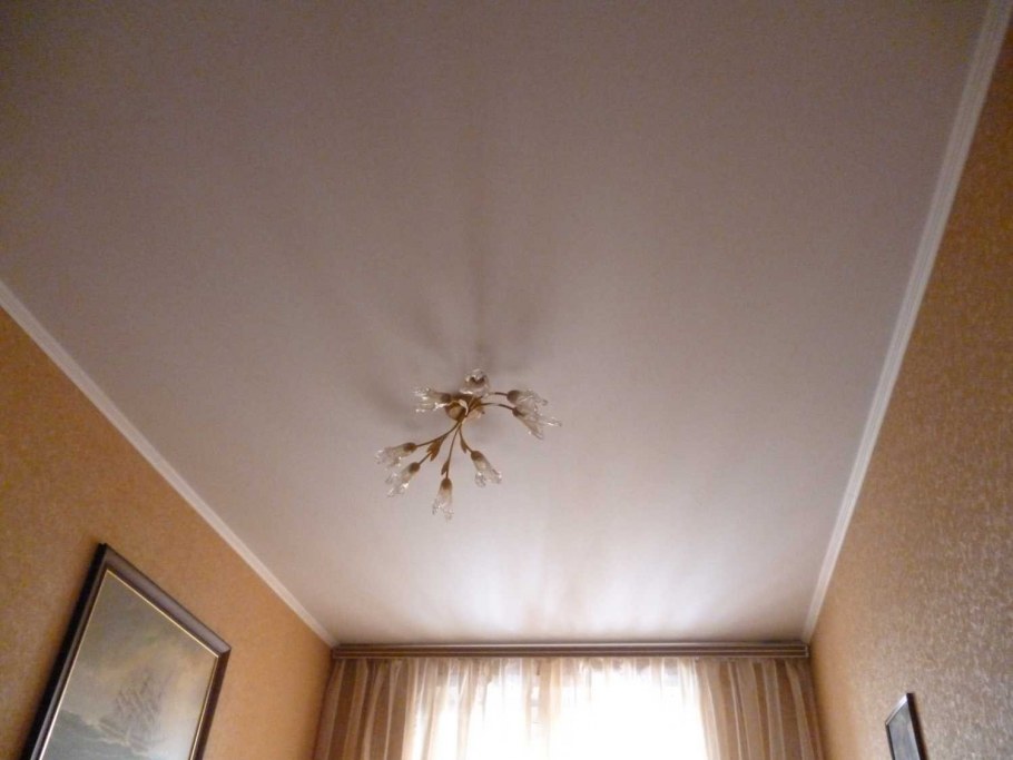 Натяжные потолки шероховатые