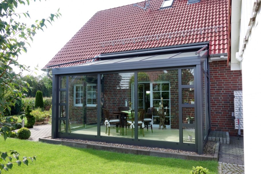 Стеклянная веранда к дому